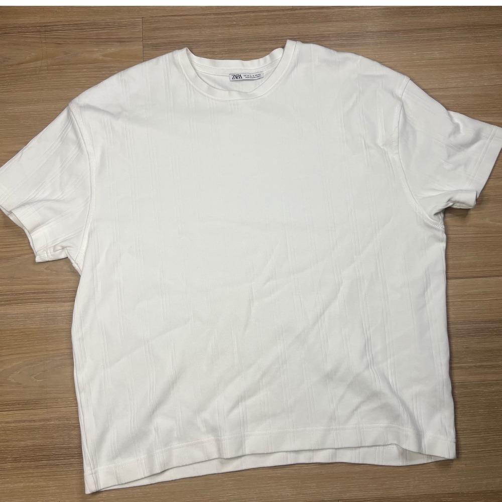 Zara Mens T-Shirt Vertical Ribbed Textured White Medium